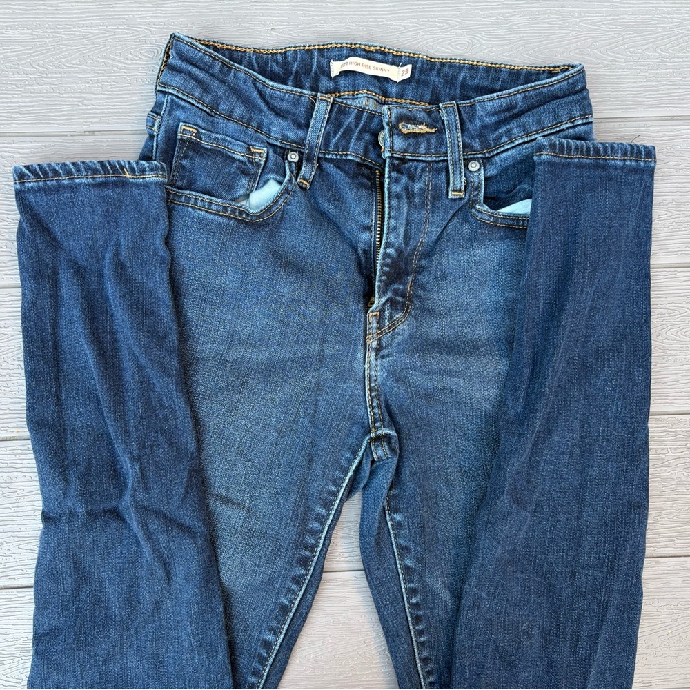 Levi's Blue High Rise Skinny Jeans